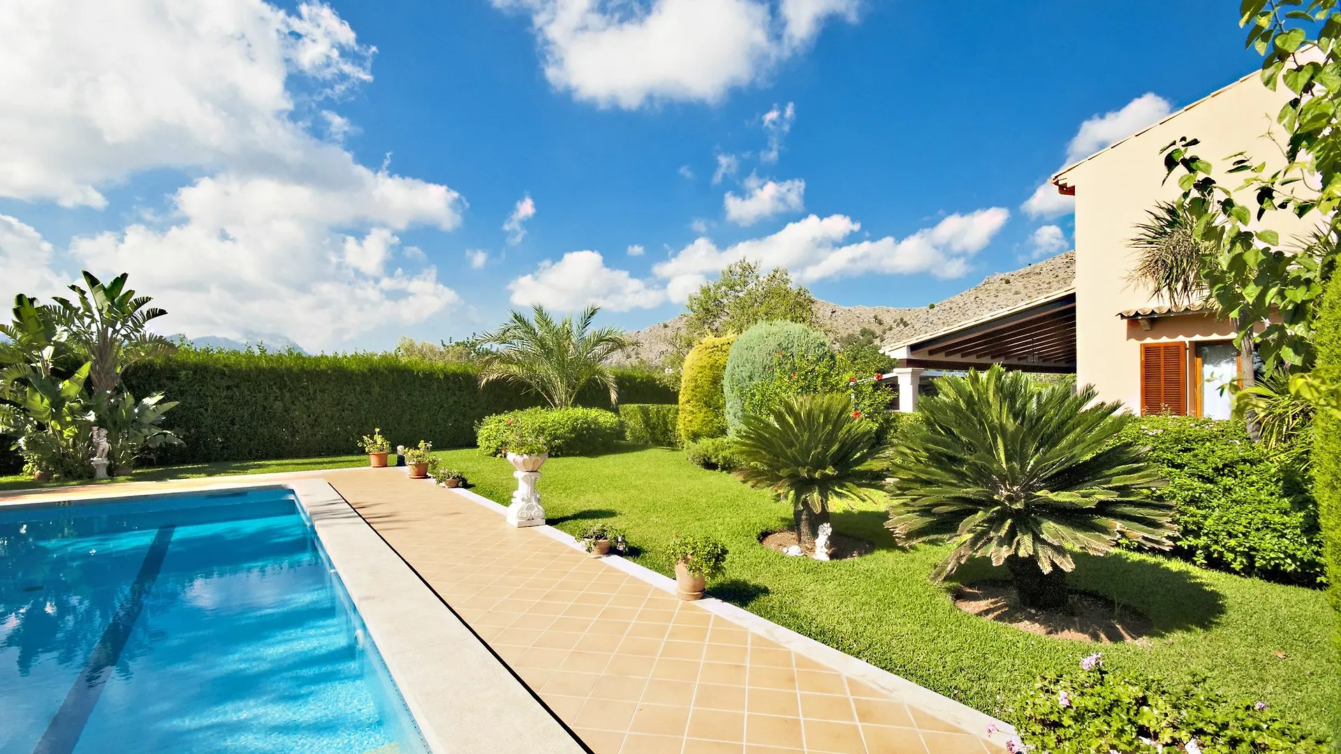 Villa Rosaleda Port de Pollenca Spain